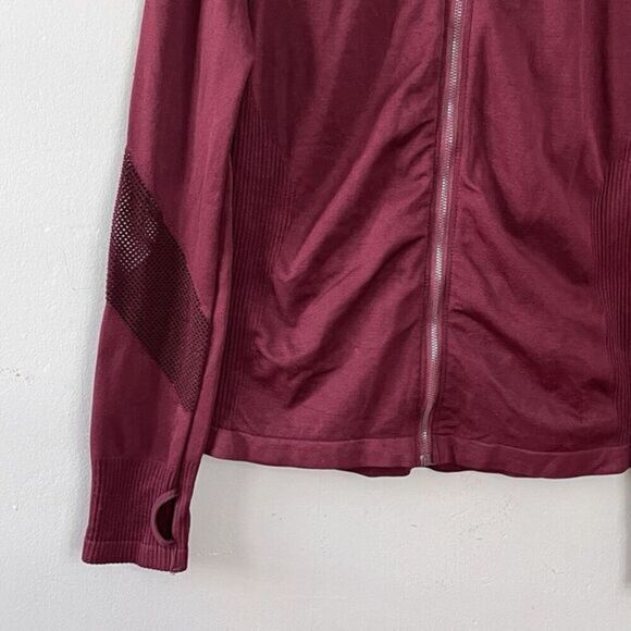 C & C California Full Zip Athletic Jacket Burgundy Size L Mesh Detail Slim Fit - Picture 2 of 10